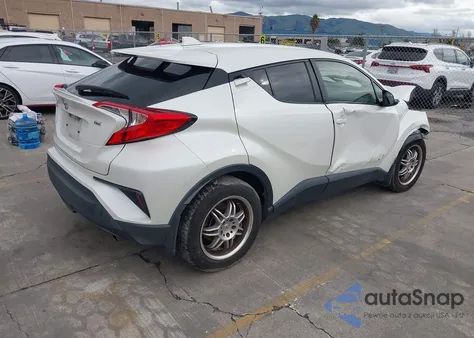 2019 Toyota C-Hr Le z USA, uszkodzony, nr VIN JTNKHMBX5K1054051